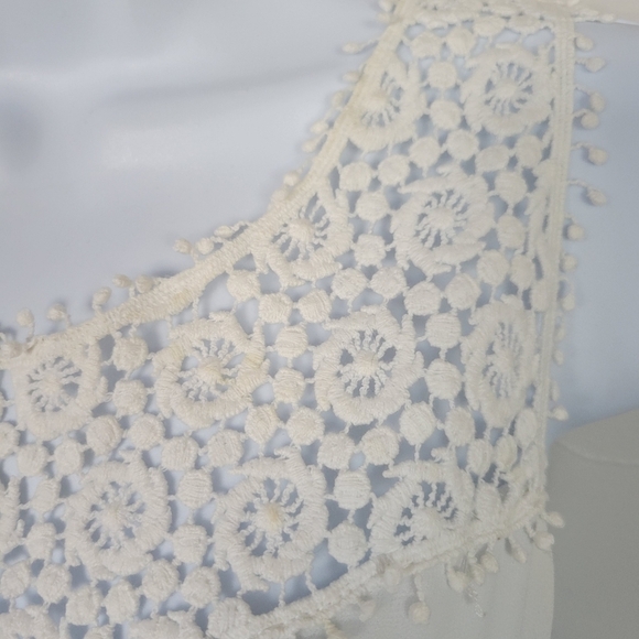 Monteau Medium White Chiffon Tank Top Racerback Lace Neck Back Pom Pom Trim - Picture 3 of 7